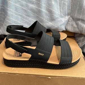 REEF Water Vista Sandals Black/Tan Size 7